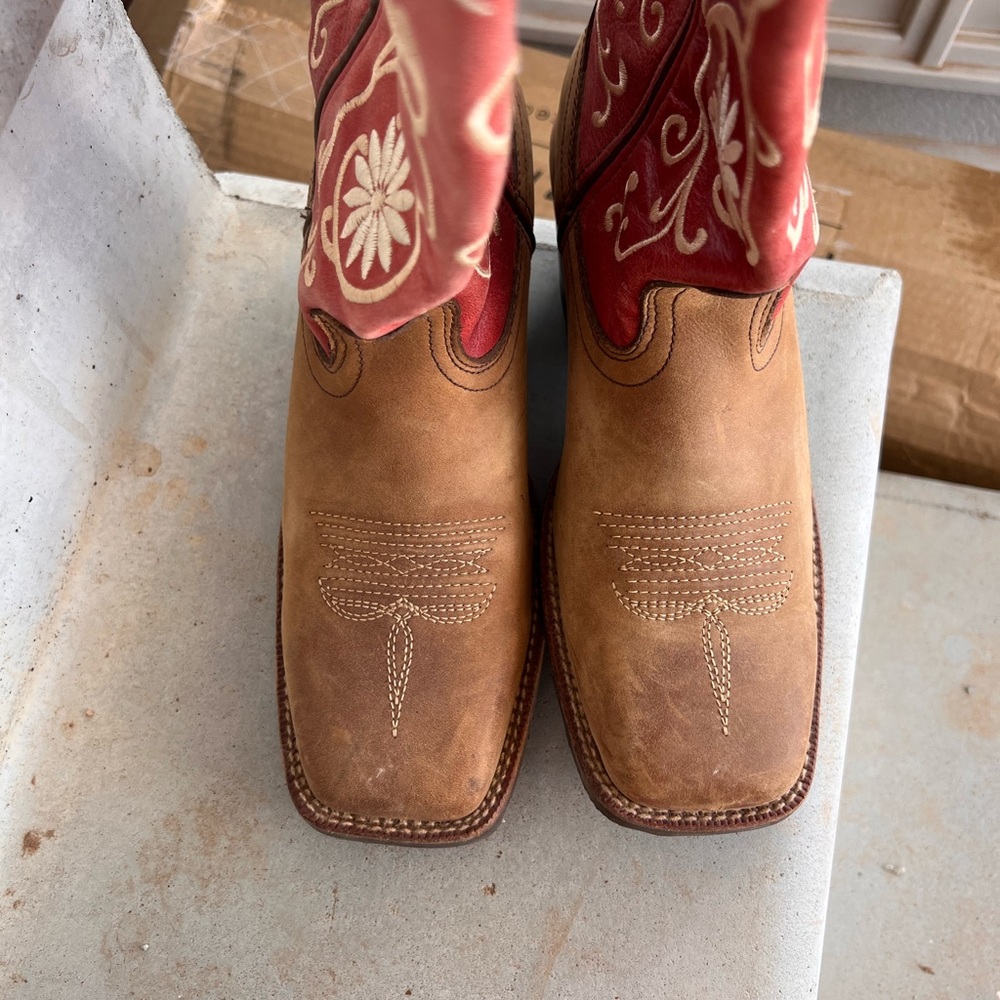 Twisted X Red and Brown Floral Embroidered Knee-High Heeled Cowboy Boots - Picture 2 of 4